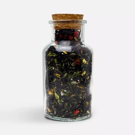 Чай «Сокочай», мини, черный с соком ананаса, клубникой, мятой, медом и лимоном