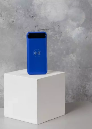 Беспроводное зарядное устройство "Quantum", 10000 mAh с цифровым индикатором заряда